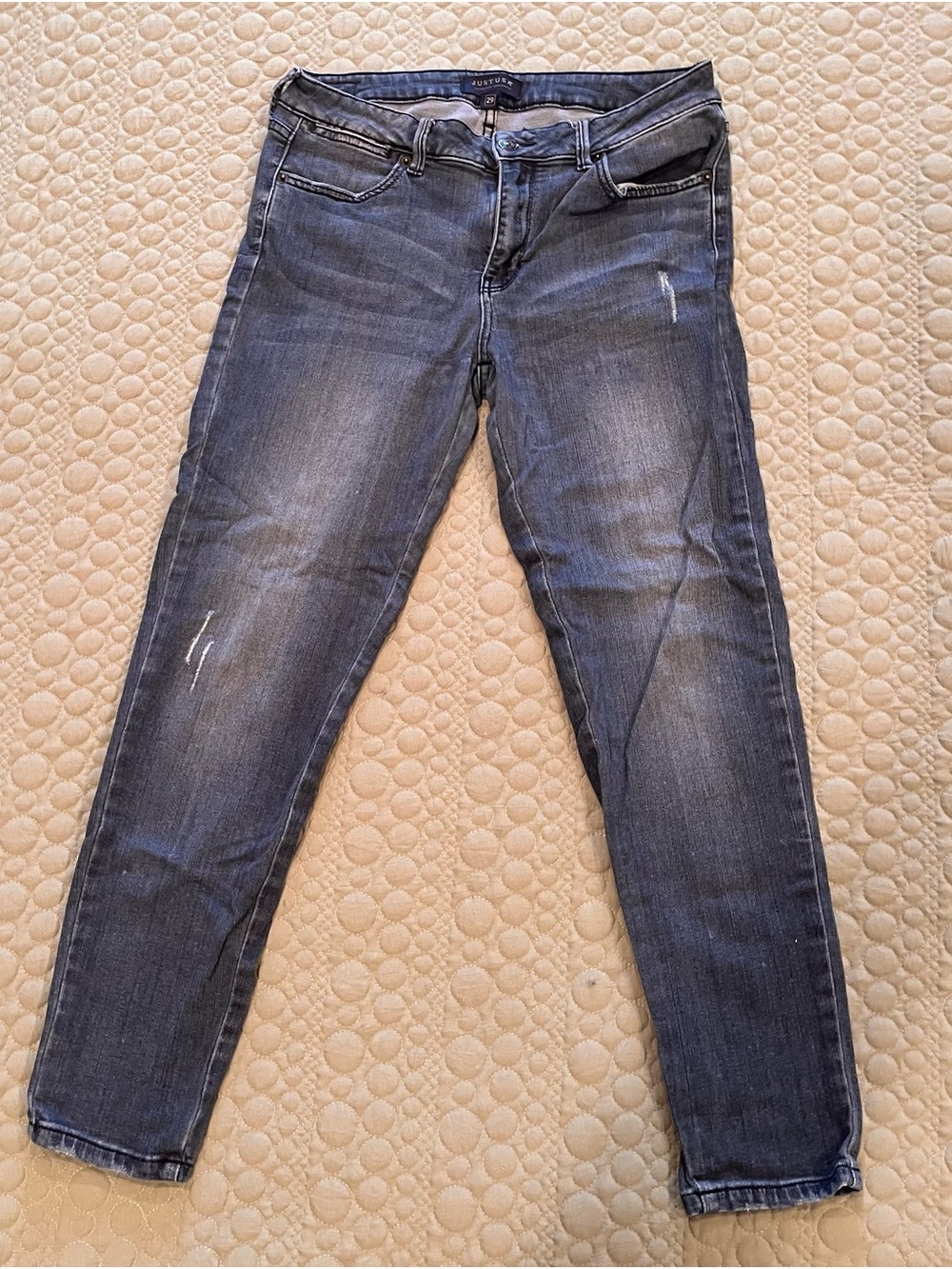 Just USA Skinny Jeans in Medium/Dark Blue Wash